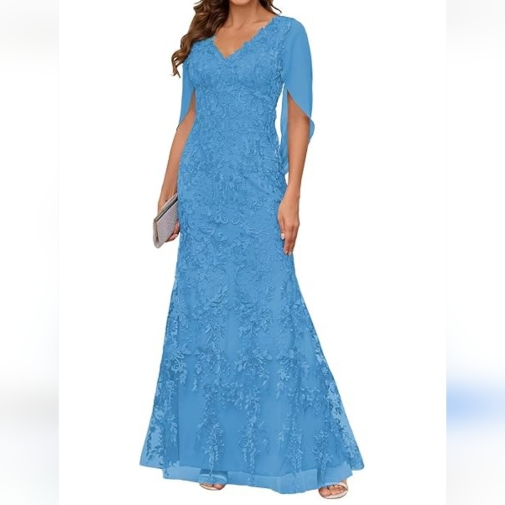 New Elegant Blue Lace Evening Gown